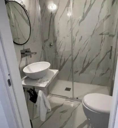 Piazza Garibaldi Guest house *